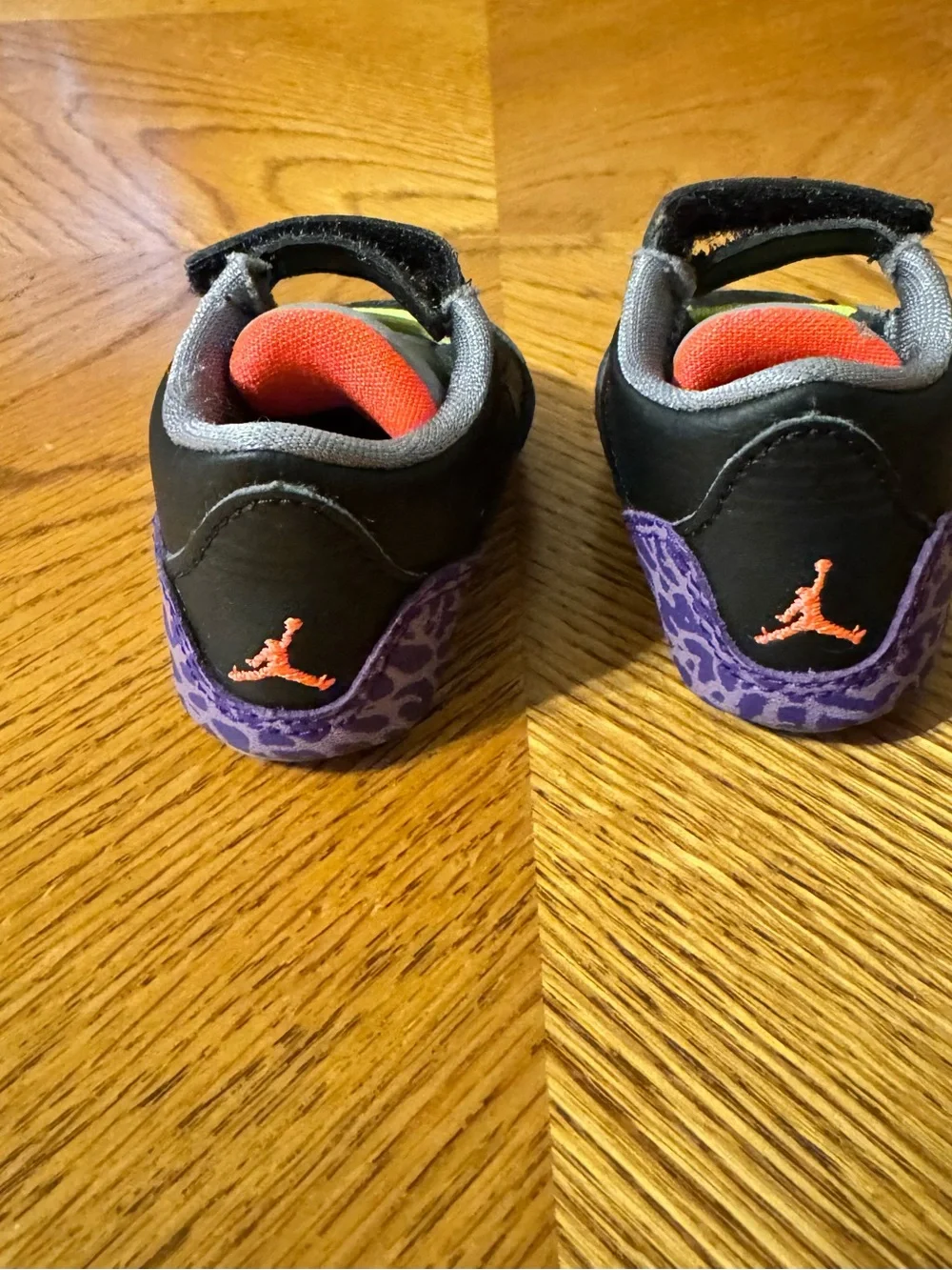 Baby Girls Nike Air Jordan Black & Purple Retro Bootie Soft Sole